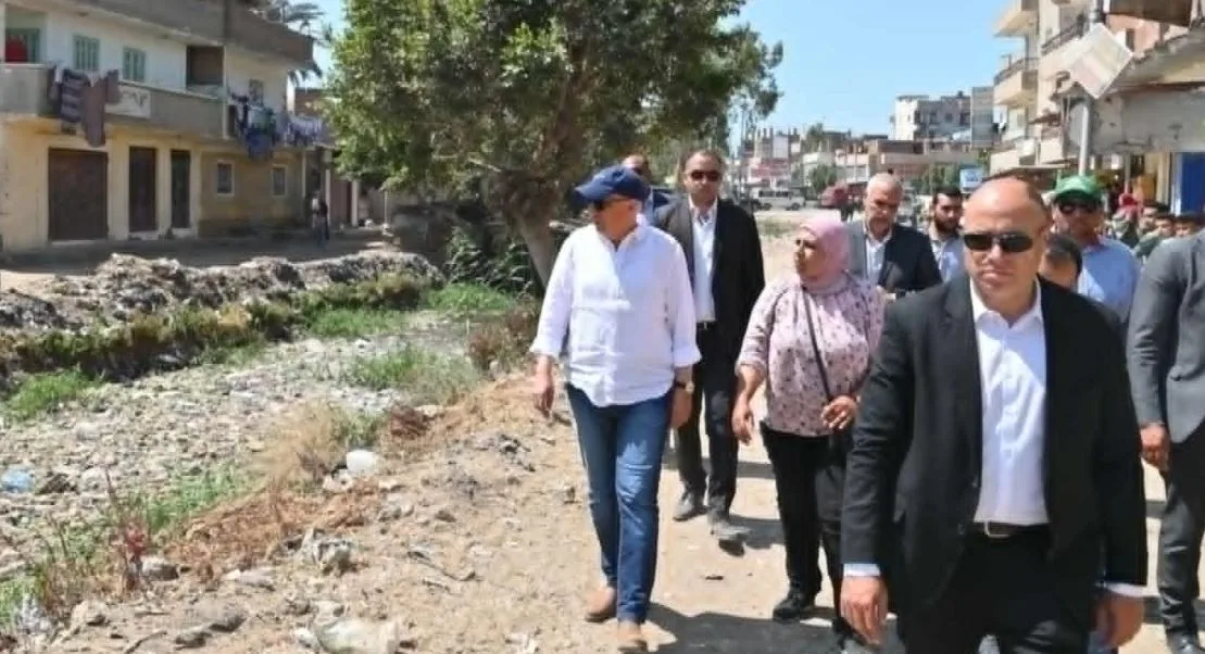 زيارة غير متوقعة.. وزير الري يقرر إنهاء تكليف رئيس الإدارة المركزية للموارد المائية في محافظة البحيرة زيارة غير متوقعة.. وزير الري يقرر إنهاء تكليف رئيس الإدارة المركزية للموارد المائية في محافظة البحيرة