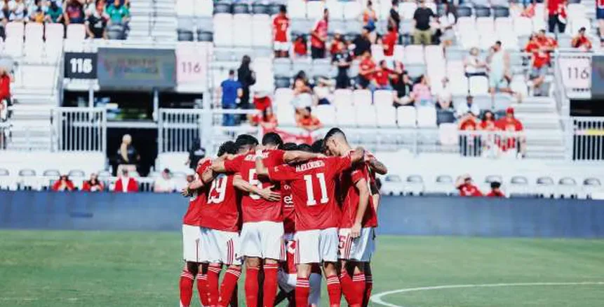 عاجل.. الأهلي يوقع أول تعاقداته بعد انتهاء كأس العالم للأندية 2025 عاجل.. الأهلي يوقع أول تعاقداته بعد انتهاء كأس العالم للأندية 2025