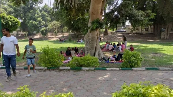 عاجل | درجات الحرارة تتجاوز 40 في هذه المناطق.. الأرصاد تعلن عن توقعات اليوم الرابع من العيد عاجل | درجات الحرارة تتجاوز 40 في هذه المناطق.. الأرصاد تعلن عن توقعات اليوم الرابع من العيد