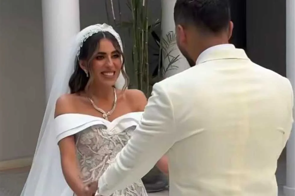 عادل إمام وجه لها نصيحة بالاحتراف في الفن.. أهم المعلومات عن منة عدلي القيعي بعد زواجها عادل إمام وجه لها نصيحة بالاحتراف في الفن.. أهم المعلومات عن منة عدلي القيعي بعد زواجها