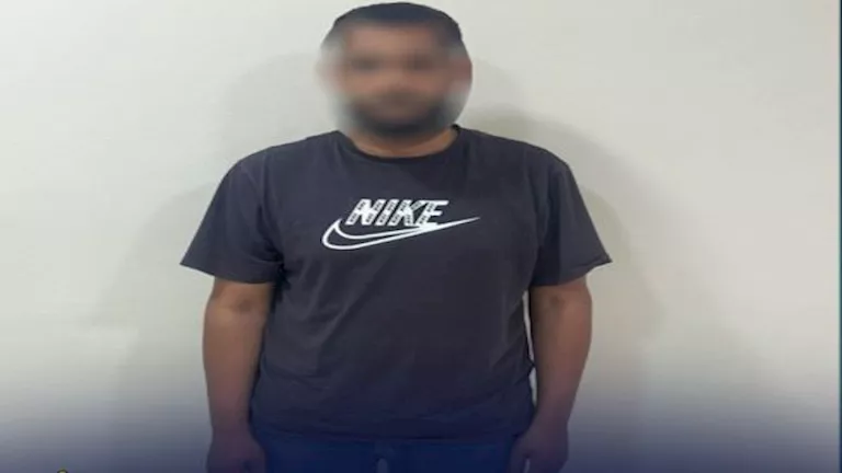 عاطل يدعي أن ضباط سمالوط زوّروا قضية ضد متهم والأمن يكشف الحقائق. عاطل يدعي أن ضباط سمالوط زوّروا قضية ضد متهم والأمن يكشف الحقائق.