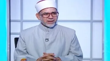 عالم أزهري: مشاهدة مسلسلات العنف والعري محظورة شرعًا والتوبة منها واجبة