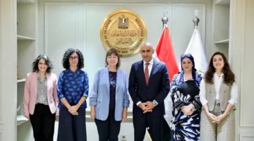 «عبداللطيف» يجتمع بمنسق الأمم المتحدة لمناقشة تحسين نظام التعليم قبل الجامعي