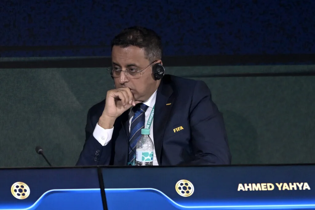 عدستنا تلتقط حصريًا: أحمد ولد يحيى يشارك في كأس العالم للأندية عدستنا تلتقط حصريًا: أحمد ولد يحيى يشارك في كأس العالم للأندية