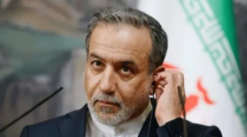 “عراقجي” يشدد على أن إيران ترفض دعوات التهدئة عقب الض strikes الإسرائيلية.