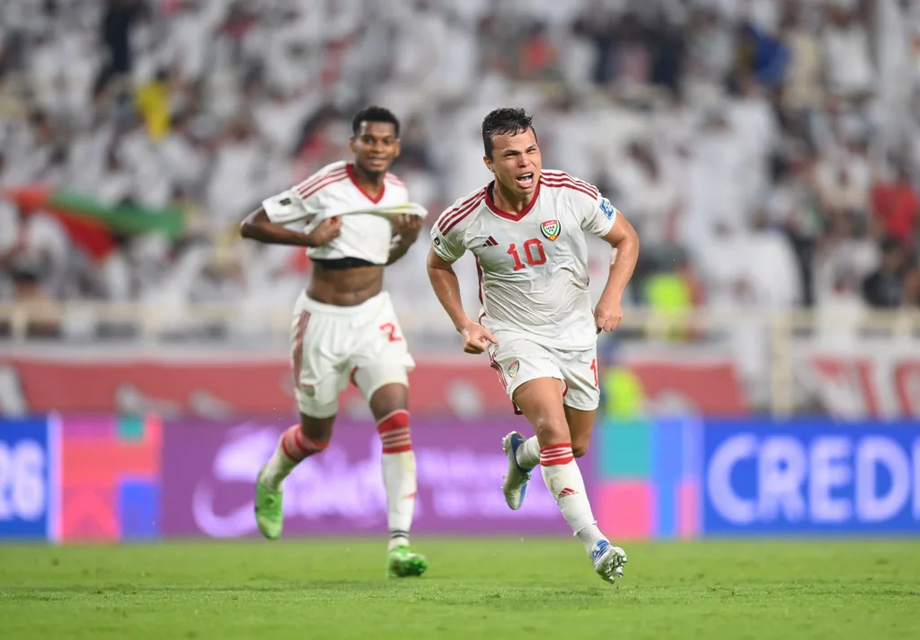 علي سعيد الكعبي يطالب نادي الوصل بتمديد عقد فابيو ليما مدى الحياة. علي سعيد الكعبي يطالب نادي الوصل بتمديد عقد فابيو ليما مدى الحياة.