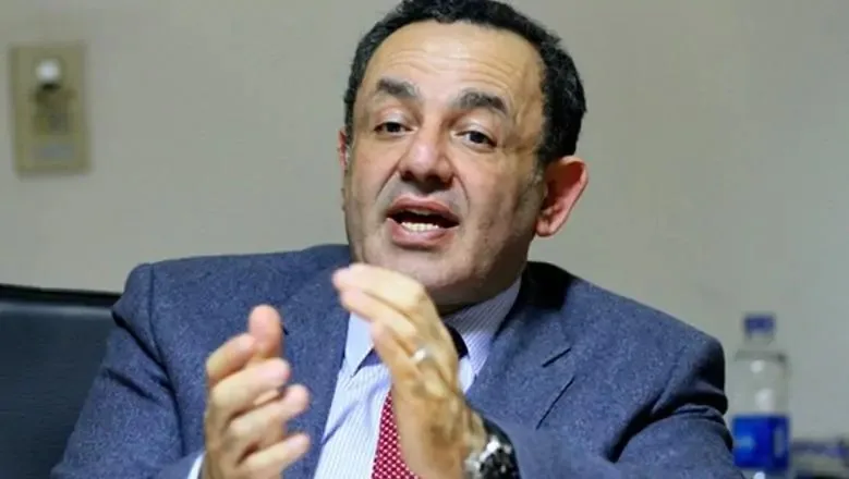 عمرو الشوبكي: التحدي الفعلي لقافلة الصمود يبدأ في الجانب المقابل لرفح عمرو الشوبكي: التحدي الفعلي لقافلة الصمود يبدأ في الجانب المقابل لرفح
