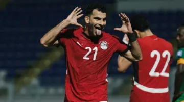 عمرو سلامة ينتقد الزمالك: لا يوجد كأس أو درع يبرر تأخير زيزو عن الانتقال للأهلي