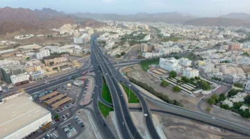 عُمان تُطلق ستة مشاريع جديدة في مجال الطاقة المتجددة