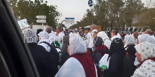 غرفة السياحة: انسيابية حجاج بيت الله الحرام إلى مزدلفة مع متابعة دائمة غرفة السياحة: انسيابية حجاج بيت الله الحرام إلى مزدلفة مع متابعة دائمة
