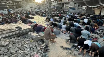 غزة تحتفل بعيدها الرابع amid الإبادة والجوع