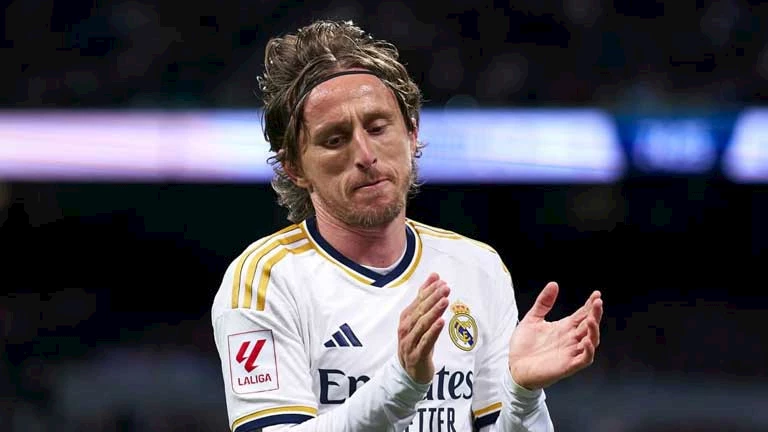 فابريزيو يكشف عن احتمال انتقال مودريتش بعد مغادرته ريال مدريد فابريزيو يكشف عن احتمال انتقال مودريتش بعد مغادرته ريال مدريد