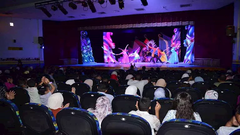 فعاليات “الثقافة” في العيد تجذب اهتمامًا واسعًا في جميع أنحاء البلاد فعاليات “الثقافة” في العيد تجذب اهتمامًا واسعًا في جميع أنحاء البلاد