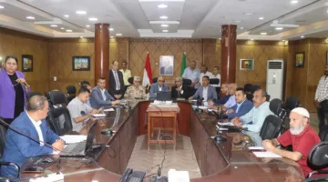 في أول يوم لها.. محافظ القليوبية يستعرض غرفة عمليات امتحانات الثانوية العامة