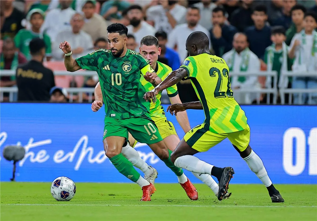 فيديو | السعودية تخسر أمام أستراليا بهدفين في تصفيات كأس العالم فيديو | السعودية تخسر أمام أستراليا بهدفين في تصفيات كأس العالم
