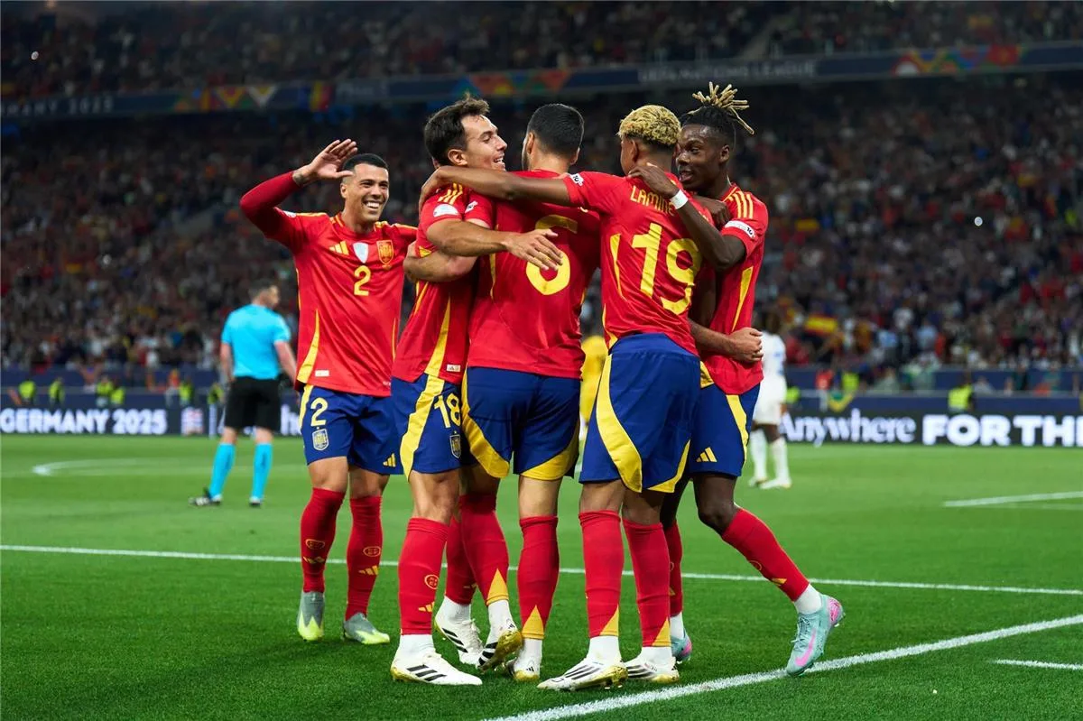 فيديو | مباراة مثيرة بـ 9 أهداف.. إسبانيا تتخطى فرنسا وتتأهل لنهائي دوري الأمم الأوروبية