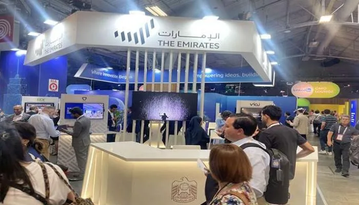«فيفاتك 2025».. الإمارات تضيف لمسة مستقبلية وإبداع رقمي للمعرض «فيفاتك 2025».. الإمارات تضيف لمسة مستقبلية وإبداع رقمي للمعرض