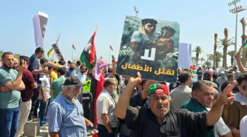 قافلة ‘الصمود’ الداعمة لغزة تصل طرابلس… وتواصل مع الجانب المصري