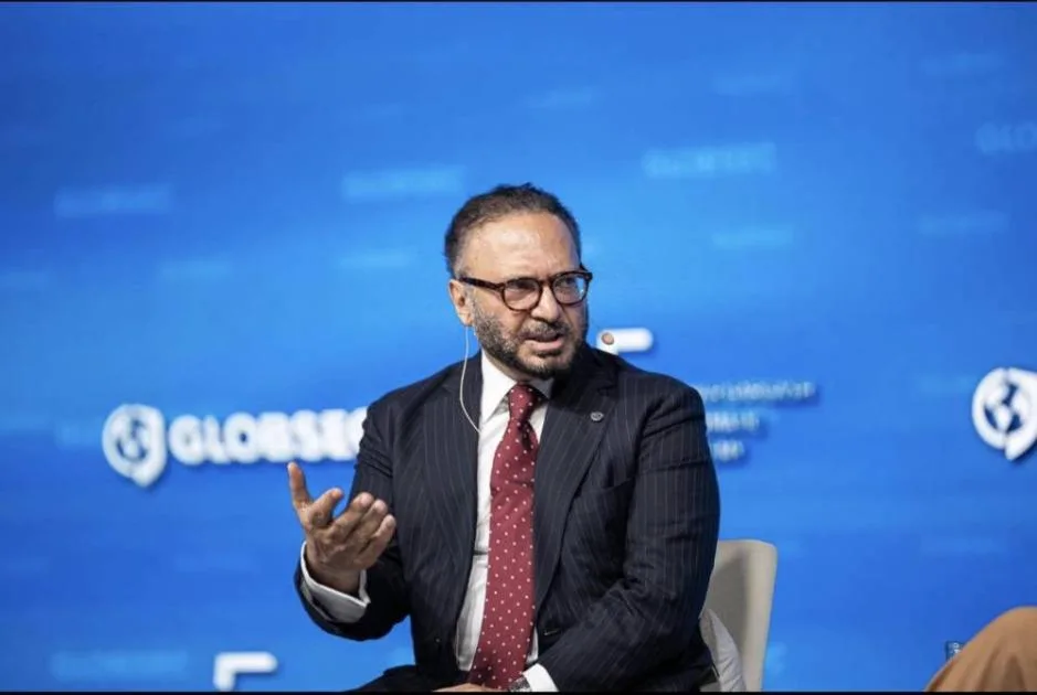 قرقاش: نؤكد مجددًا إدانة الإمارات للاعتداء الإسرائيلي على إيران.. والتزامنا ثابت بالدبلوماسية قرقاش: نؤكد مجددًا إدانة الإمارات للاعتداء الإسرائيلي على إيران.. والتزامنا ثابت بالدبلوماسية