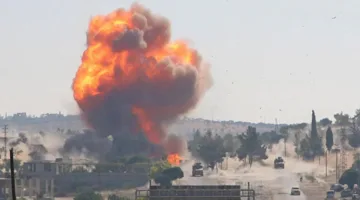 قصف إسرائيلي يستهدف الأجزاء الشمالية من مخيم النصيرات في وسط غزة