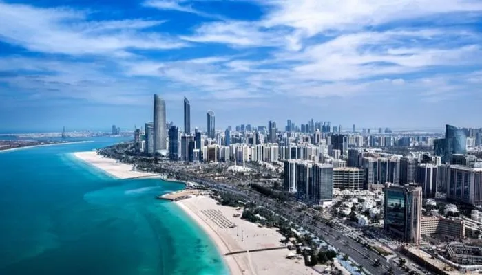 قطاع الضيافة في أبوظبي: وجهة دولية مع خيارات تنافسية قطاع الضيافة في أبوظبي: وجهة دولية مع خيارات تنافسية