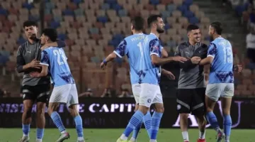 قطة تُسجل هدفاً لبيراميدز في مرمى الزمالك خلال الشوط الأول من نهائي كأس مصر