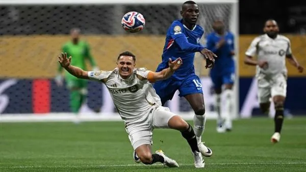 كأس العالم للأندية: تشيلسي يتغلب على لوس أنجلوس بهدفين دون رد كأس العالم للأندية: تشيلسي يتغلب على لوس أنجلوس بهدفين دون رد
