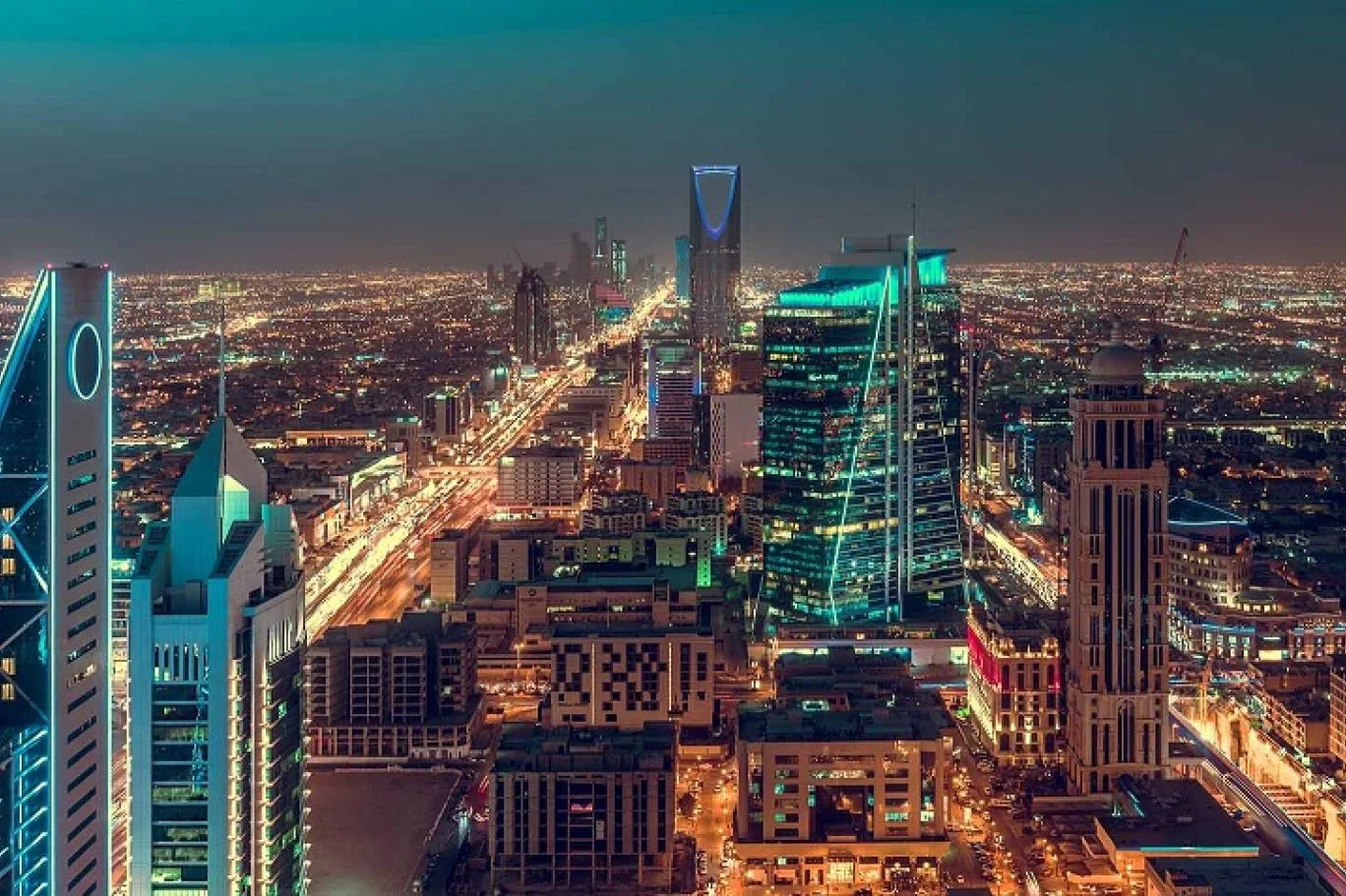 كابيتال إنتليجنس تؤكد تصنيف السعودية عند AA- مع توقعات مستقرة. كابيتال إنتليجنس تؤكد تصنيف السعودية عند AA- مع توقعات مستقرة.