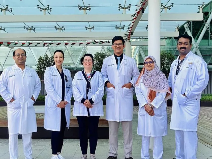 «كليفلاند كلينيك» يخفف معاناة رجل في الخمسين من عمره مع مرض «باركنسون» «كليفلاند كلينيك» يخفف معاناة رجل في الخمسين من عمره مع مرض «باركنسون»
