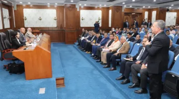 كمال الوزير يناقش مع محافظ ومستثمري البحيرة العقبات التي تواجه المناطق الصناعية وطرق معالجتها