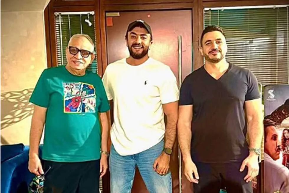 كوميديا: أحمد السبكي يوضح تفاصيل فيلم “البوب” لأحمد العوضي: “ميزانية ضخمة لإذهال المشاهدين” كوميديا: أحمد السبكي يوضح تفاصيل فيلم “البوب” لأحمد العوضي: “ميزانية ضخمة لإذهال المشاهدين”