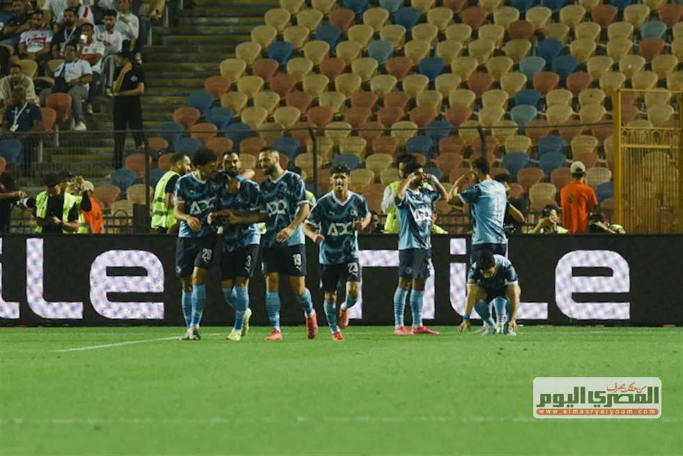 «لا أستطيع الاحتفال أمام الزمالك».. تصريحات خاصة من مصطفى فتحي قبل نهائي كأس مصر