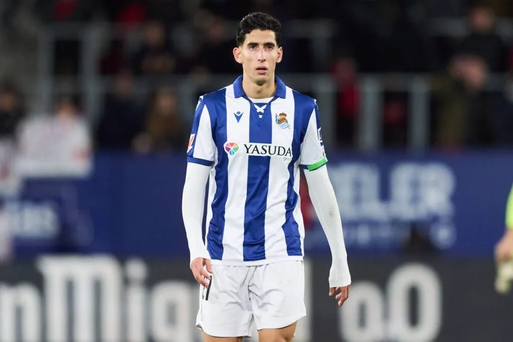 لابورت يقترب من ضم نجم المنتخب المغربي إلى مارسيليا لابورت يقترب من ضم نجم المنتخب المغربي إلى مارسيليا