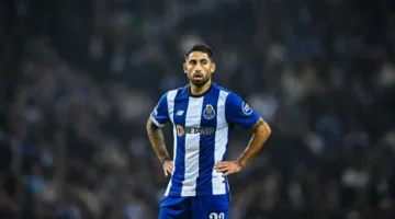 لاعب بورتو: شعرت بضعف في قدمي قبل انتهاء مباراة بالميراس.. ونسعى دائمًا لتحقيق الفوز.