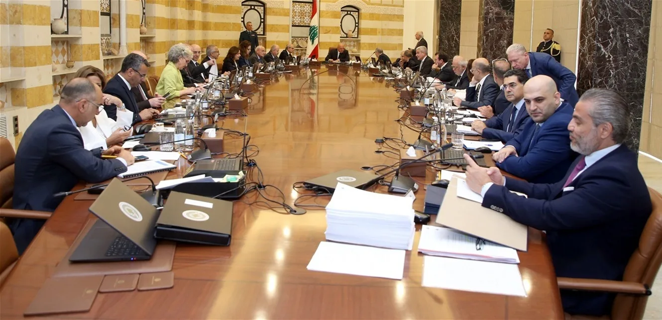 لبنان يتجنب الحرب بينما ينتظر باراك وأوروبا توجّه رسائل تحذيرية من إسرائيل لبنان يتجنب الحرب بينما ينتظر باراك وأوروبا توجّه رسائل تحذيرية من إسرائيل
