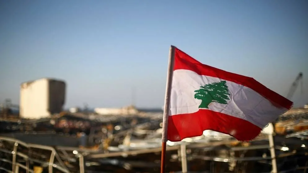 لبنان يوقف حركة الطيران حتى الساعة السادسة من صباح الأحد لبنان يوقف حركة الطيران حتى الساعة السادسة من صباح الأحد