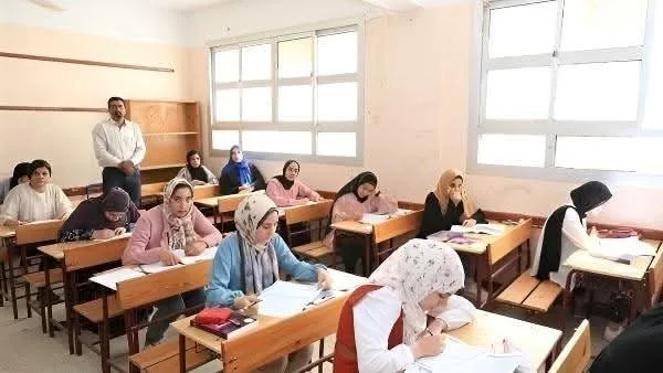 لتعزيز تركيز الطلاب في الامتحانات: وزير التعليم يوصي بتوفير أجواء ملائمة لطلاب الثانوية العامة لتعزيز تركيز الطلاب في الامتحانات: وزير التعليم يوصي بتوفير أجواء ملائمة لطلاب الثانوية العامة