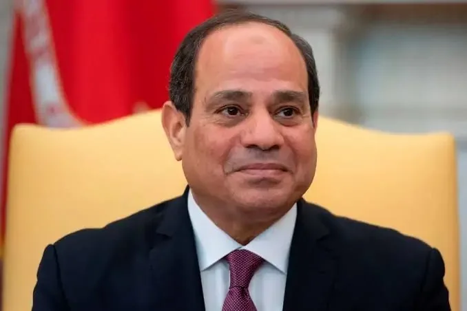 لتعزيز صناعة السيارات في مصر.. الرئيس السيسي يؤكد على أهمية استمرار التعاون مع الشركات الخاصة محليًا ودوليًا. لتعزيز صناعة السيارات في مصر.. الرئيس السيسي يؤكد على أهمية استمرار التعاون مع الشركات الخاصة محليًا ودوليًا.