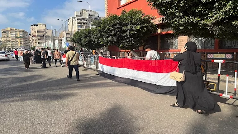 لجان امتحانات الثانوية العامة في بورسعيد تتDecorate بأعلام مصر – صور لجان امتحانات الثانوية العامة في بورسعيد تتDecorate بأعلام مصر – صور