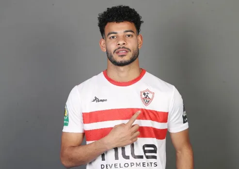 لجنة التخطيط في الزمالك توصي بتمديد عقد دونجا وعدم السماح برحيله عن النادي الأبيض لجنة التخطيط في الزمالك توصي بتمديد عقد دونجا وعدم السماح برحيله عن النادي الأبيض
