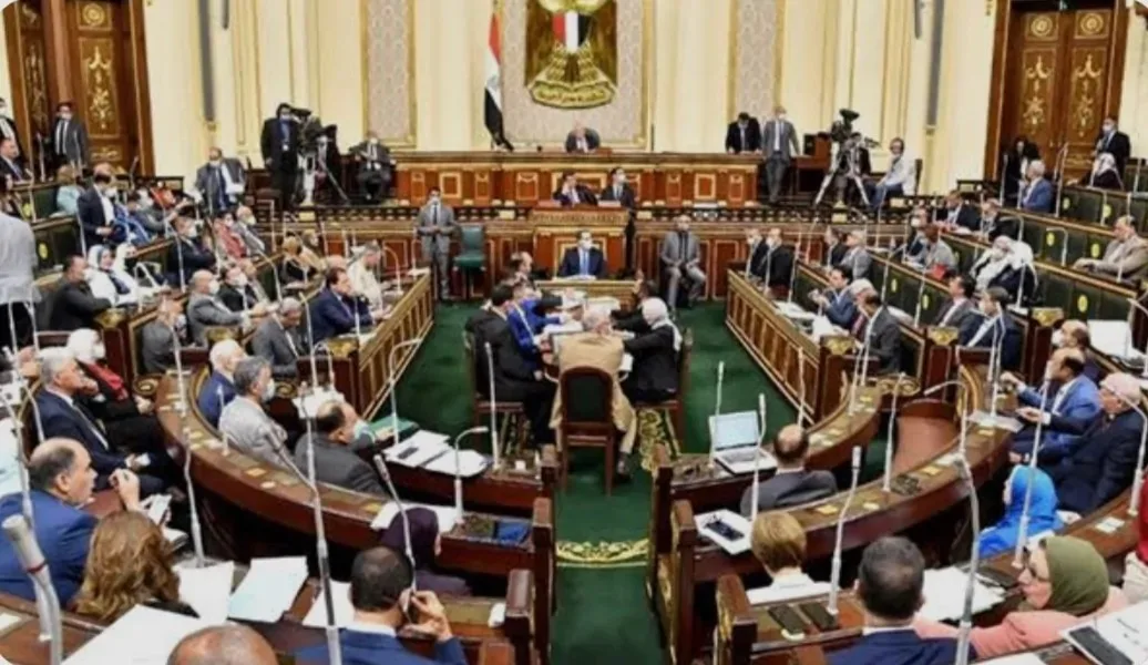 «لجنة التعليم بالنواب» تناقش زيادة عدد الطلاب في الكليات العملية وتقليصهم في الكليات النظرية وتعزيز العلوم. «لجنة التعليم بالنواب» تناقش زيادة عدد الطلاب في الكليات العملية وتقليصهم في الكليات النظرية وتعزيز العلوم.