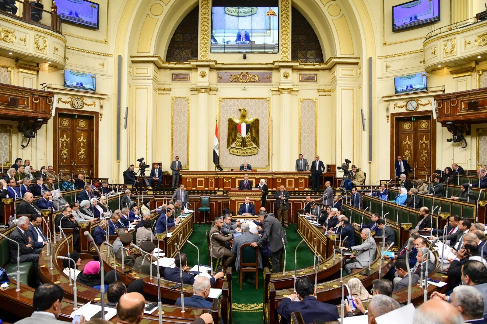 لجنة العلاقات الخارجية في البرلمان تناشد الالتزام بالقوانين المعمول بها من قبل الحكومة المصرية زيارة المنطقة الحدودية المجاورة لقطاع غزة لجنة العلاقات الخارجية في البرلمان تناشد الالتزام بالقوانين المعمول بها من قبل الحكومة المصرية زيارة المنطقة الحدودية المجاورة لقطاع غزة