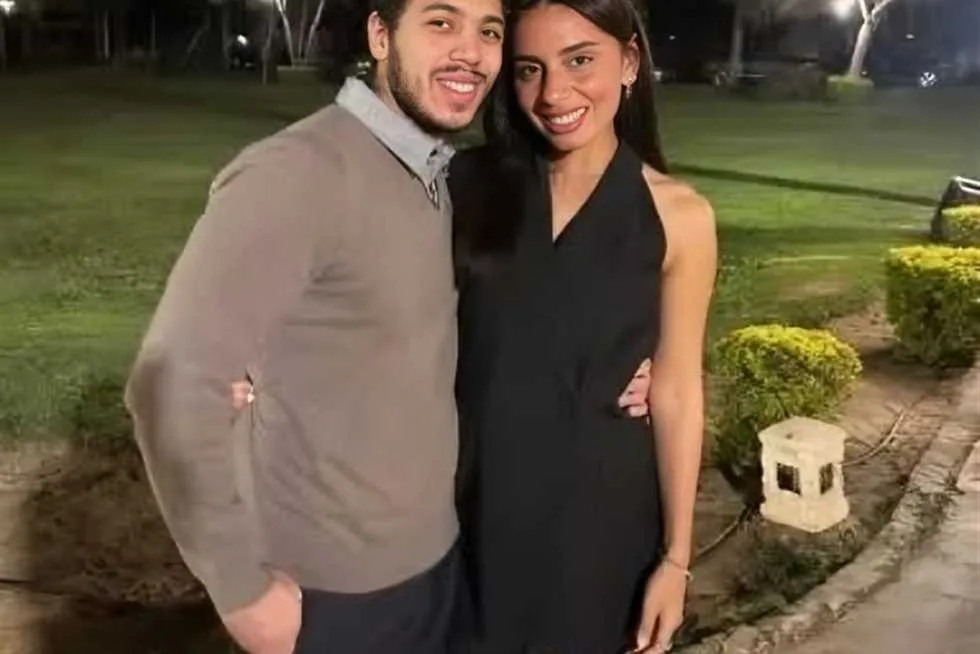 لعب في برشلونة واكتسب 4 ميزات من “الزعيم”.. من هو حفيد عادل إمام قبل زفافه الوشيك؟ لعب في برشلونة واكتسب 4 ميزات من “الزعيم”.. من هو حفيد عادل إمام قبل زفافه الوشيك؟