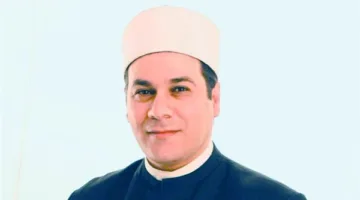 لماذا غيّر مظهر شاهين موقفه تجاه انتقاده لزوجة رياضي متوفى؟