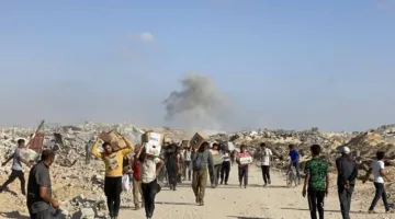 لندن تطالب بإجراء تحقيق مستقل في وفاة مساعدي الإغاثة في غزة