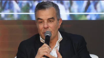 “ليس ذنبي” … خالد مرتجي يوضح طلبات الأهلي ورفض الزمالك خلال اجتماع اتحاد الكرة