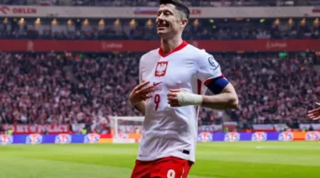 ليفاندوفسكي يتوقف عن اللعب دولياً مع بولندا بسبب خلاف مع المدرب