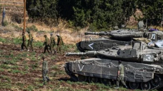 الاحتلال يقصف منطقة حوض اليرموك في غرب درعا بالمدفعية بعد مزاعم إسرائيلية بإطلاق صواريخ من الأراضي السورية الاحتلال يقصف منطقة حوض اليرموك في غرب درعا بالمدفعية بعد مزاعم إسرائيلية بإطلاق صواريخ من الأراضي السورية