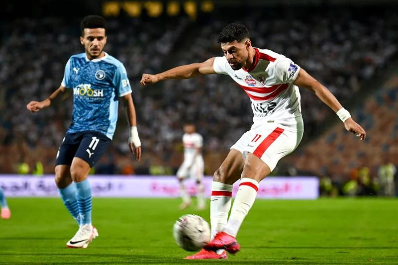 ماذا سيحصل إذا انتهى مباراة الزمالك وبيراميدز بالتعادل؟