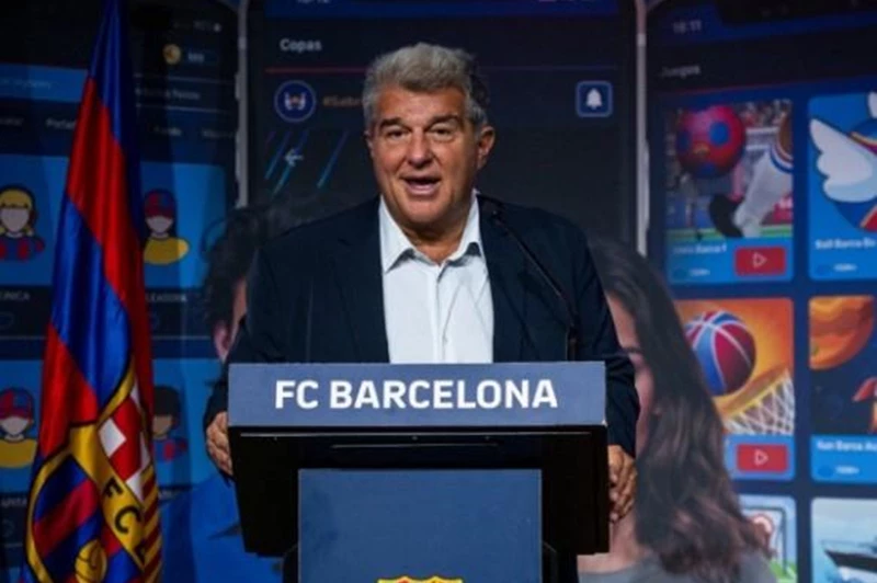 ماركا: برشلونة يسعى للانضمام إلى كأس العالم للأندية بعد استبعاد ليون المكسيكي ماركا: برشلونة يسعى للانضمام إلى كأس العالم للأندية بعد استبعاد ليون المكسيكي